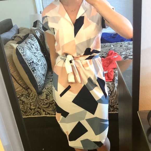 NWT Geometric colorful belted ecowish dress - Picture 3 of 3